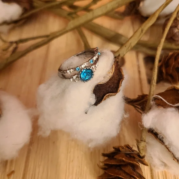 ππNEWππ BEAUTIFUL!! 2PC SILVER plated TURQUOISE CZ'S in both bands rings - Picture 3 of 9